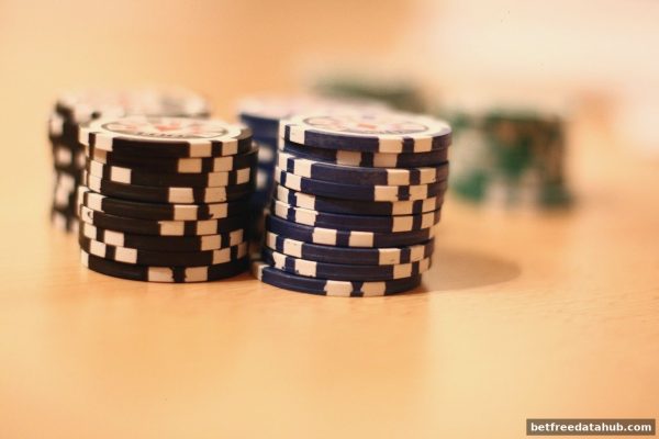 龙虎博弈入门：博彩平台新人免费奖金助你理性探索概率世界