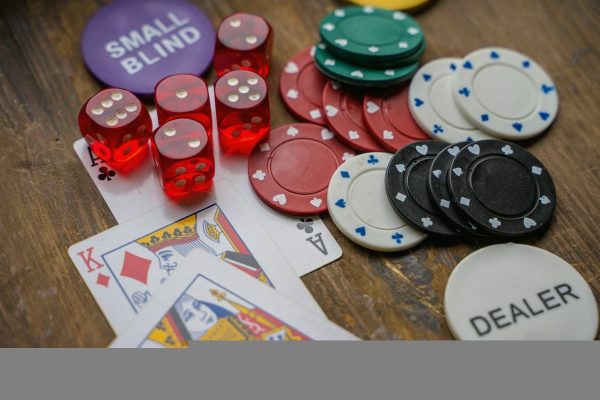 博彩平台新人免费奖金加持，IM体育桌游为何能俘获全龄段玩家？