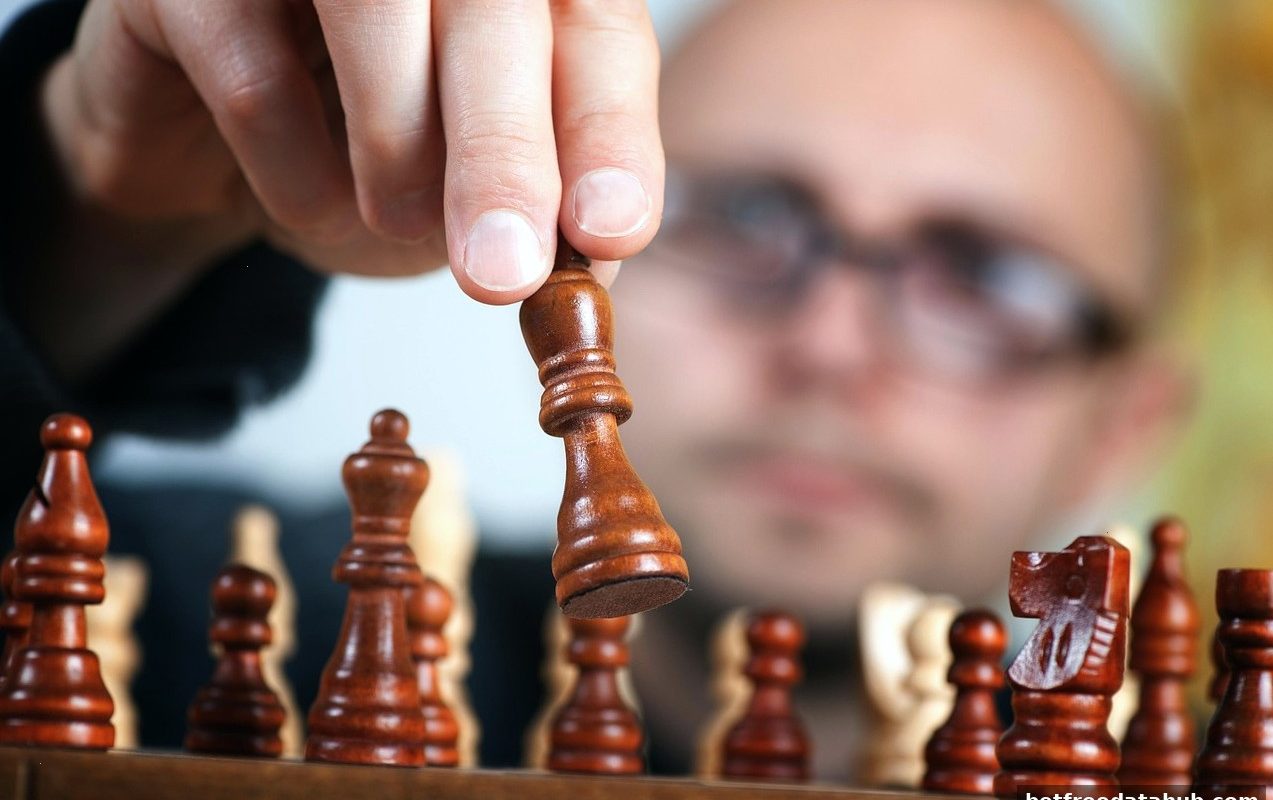 棋牌游戏赢牌策略：概率分析、心理博弈与实战技巧，博彩平台新人免费奖金助你启程